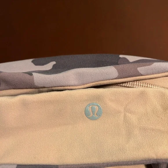 lululemon athletica Camouflage Sports Bra - Pink and Brown - Picture 4 of 5